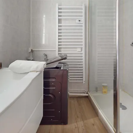 Appartement Renove A Deux Pas Du Centre Cabourg